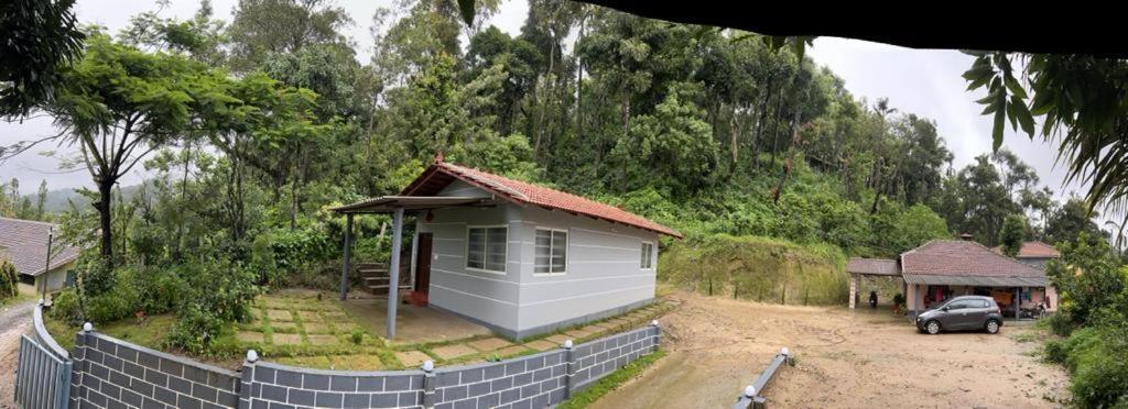 Darshan'S Home Stay 马迪凯里 外观 照片