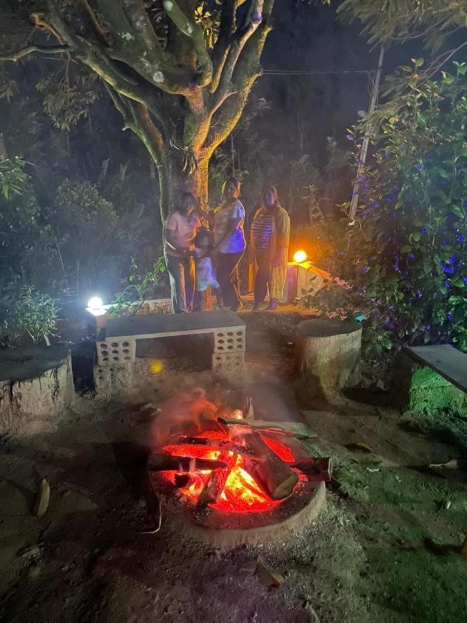 Darshan'S Home Stay 马迪凯里 外观 照片